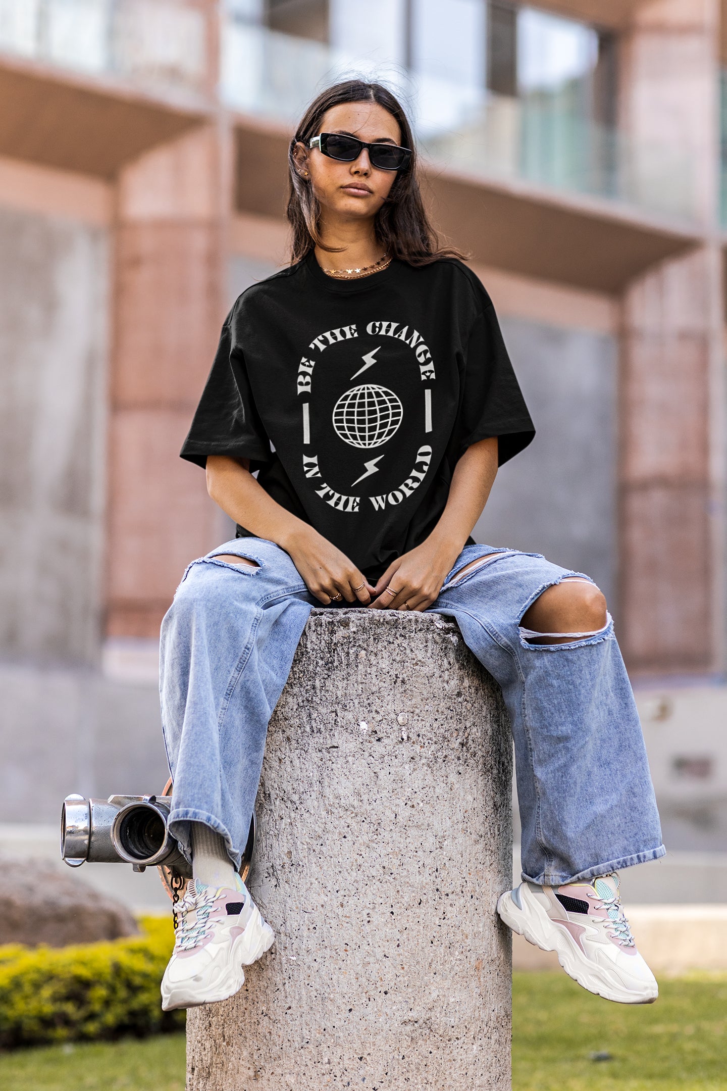 Be the Change in the World - Black Oversized Tee – Aesthetic Threads